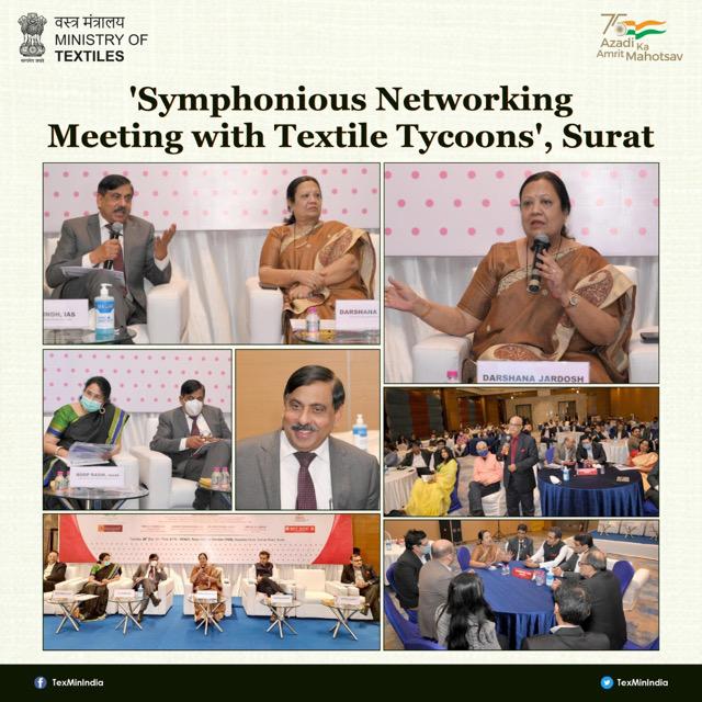 Texprocil Chairman, Shri Manoj Patodia interacting with Hon’ble Minister of State for Textiles & Railways, Smt Darshana Jardosh and Shri U.P Singh, Secretary Textiles at Networking  Meeting at Surat on 28th December.