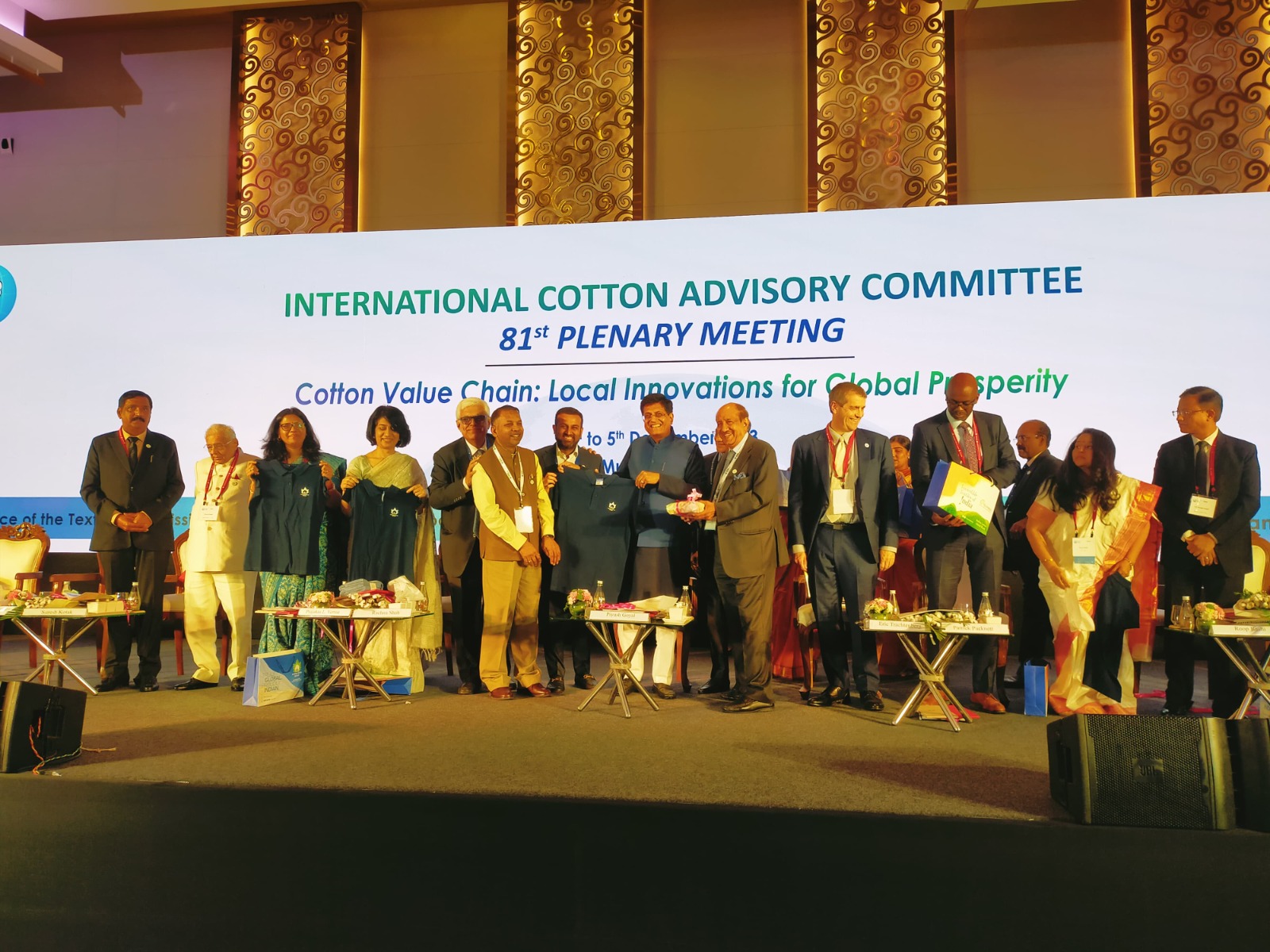 Hon’ble Union Minister, Shri Piyush Goyal ji, releasing the T-Shirt produced from Kasturi Cotton Bharat at the 81st Plenary Meeting of the (ICAC) held on 2nd Dec 2023 at the Jio Convention Centre, Mumbai