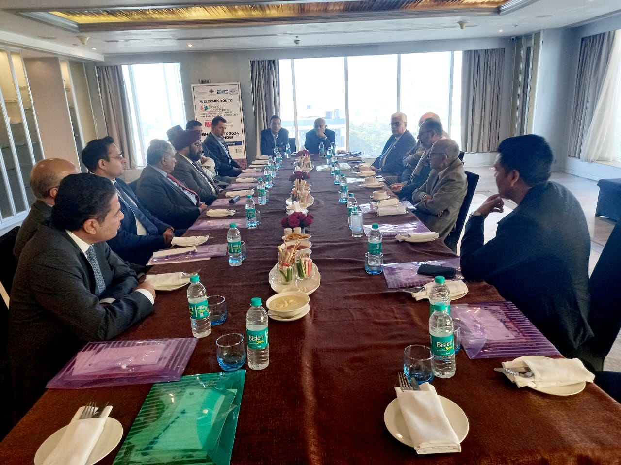 A meeting of CEOs of leading Textile Companies with Shri Rohit Kansalji, Additional Secretary, MOT & Shri PK Meena, Deputy Secretary, MOT was organised immediately after the Roadshow at Hotel Hyatt in Ludhiana on 20 Dec 2023