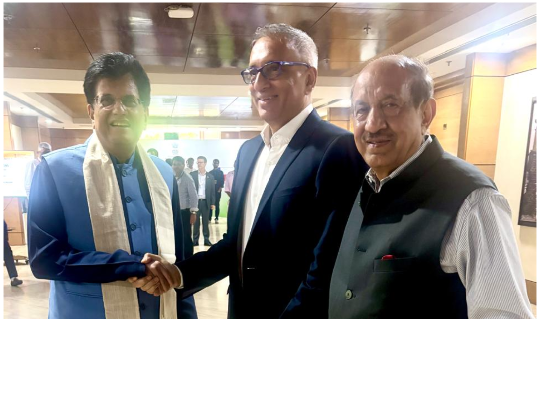 Shri Vijay Agarwal, Chairman Texprocil and Shri Ravi Sam, Vice Chairman greeted Shri Piyush Goyal, Hon’ble CIM at Delhi, on (27th May, 2025) and thanked him for signing the Indo - UK FTA.