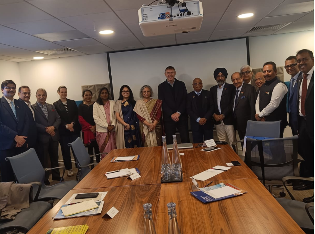 An Indian delegation led by Ms. Neelam Shami Rao, Secretary, Ministry of Textiles, along with Mr. Mark Lemming, Global Head, M&S, participated in a roadshow in London from 22–25 September to promote Indian textiles and apparel.