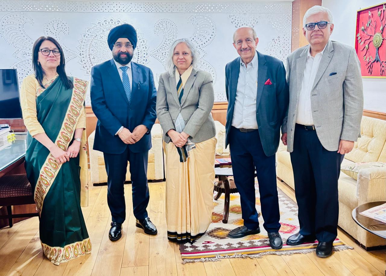 Shri Vijay Agarwal, Chairman, TEXPROCIL, along with Shri Updeep Singh, Welspun World and COA Member, and Dr. Siddhartha Rajagopal, met Neelam Shami Rao, Secretary, Ministry of Textiles, and Ms. Shubhra, Principal Consultant in New Delhi on 11 Feb 2026.